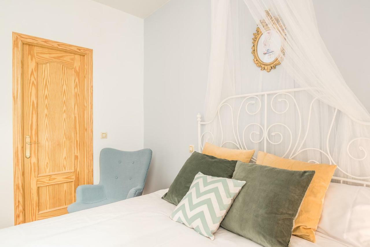 Bnbholder Amazing Vibes Sol Apartment Madrid Ngoại thất bức ảnh